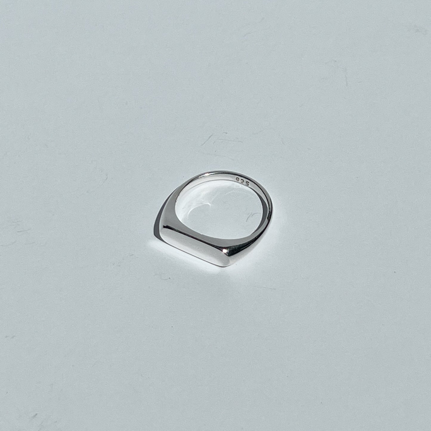 Slim Rounded Rectangle Signet Ring